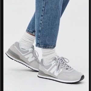 New Balance 575 in Gray and White